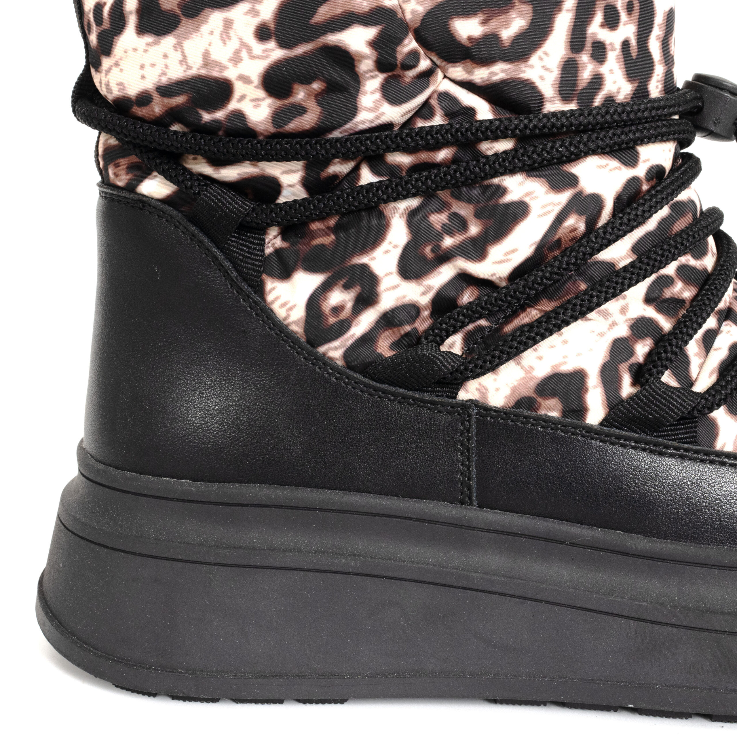 women leopard boots with PU and nylon