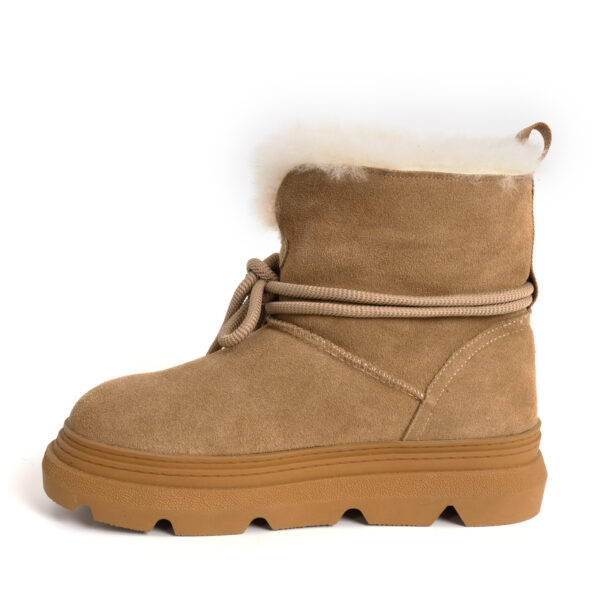 Best snow boots for women with genuine leather and synthetic fur