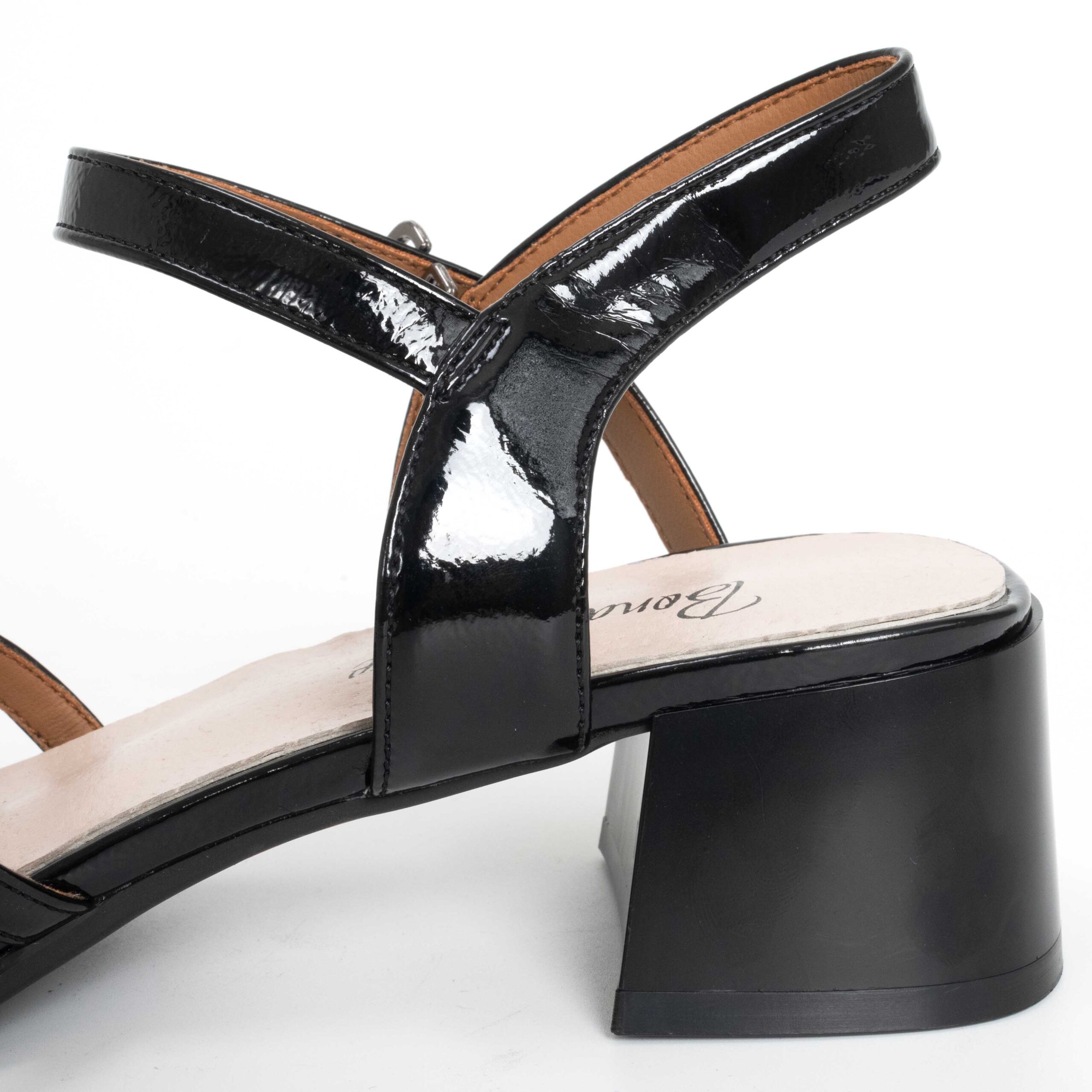 Women sandals with high heel and black patent leather