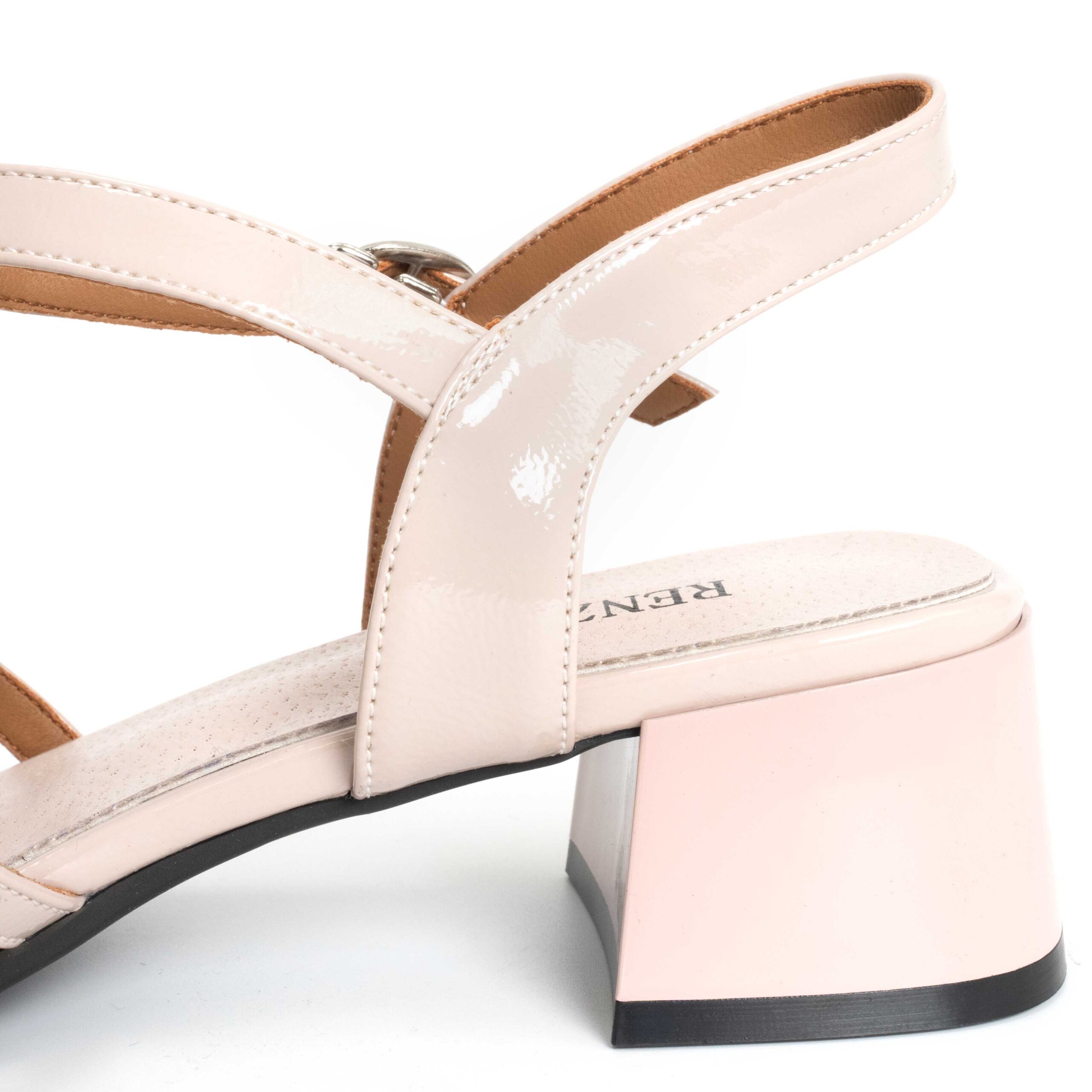 Sandals for women with pink patent leather