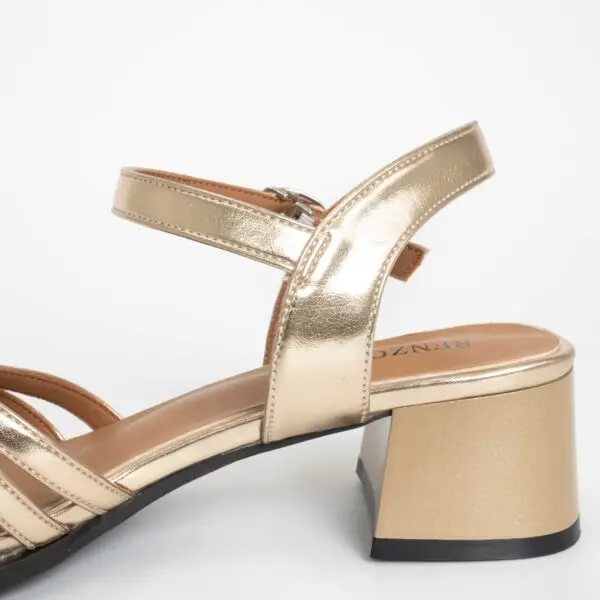 Sandals for women with gold patent leather and high heel