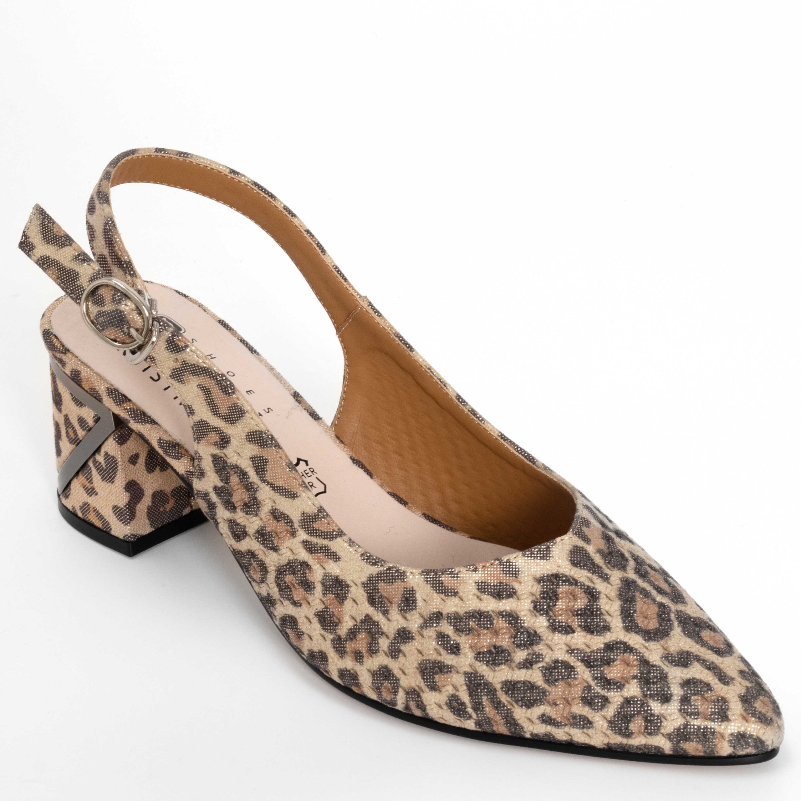 Pumps for women with leopard microfiber leather