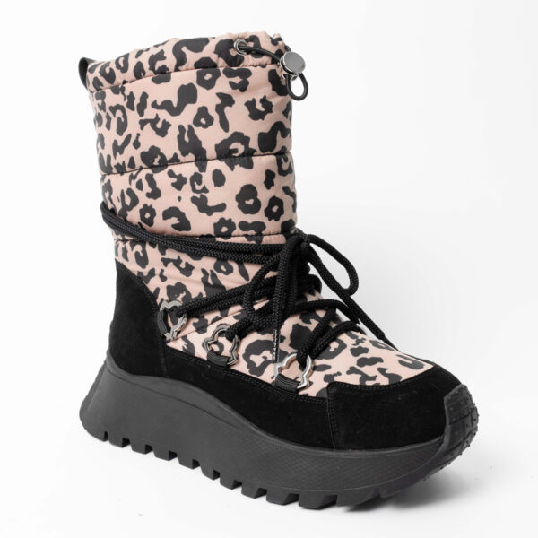 Women platform boots with nylon and microfiber