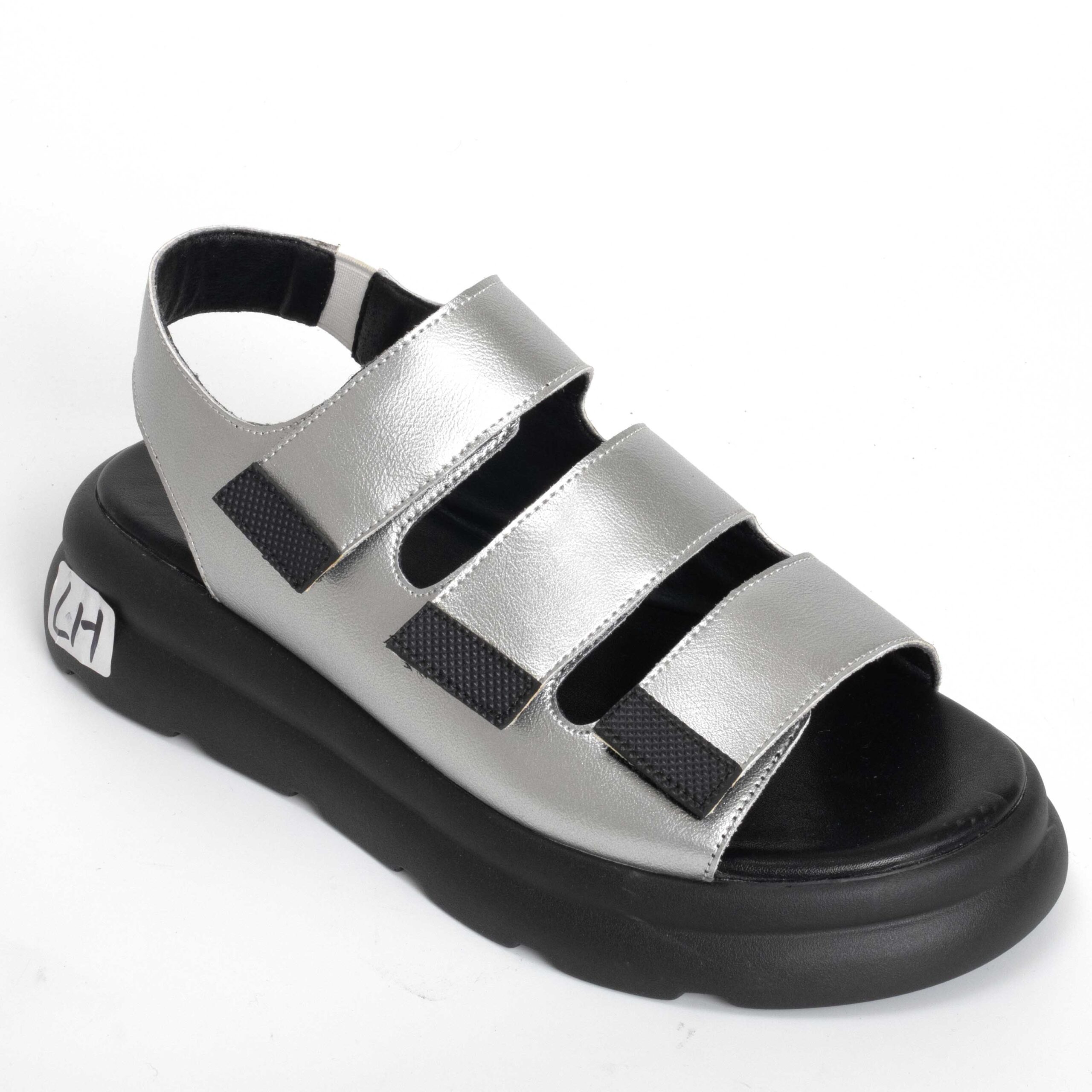 women platform sandal with silver patent leather