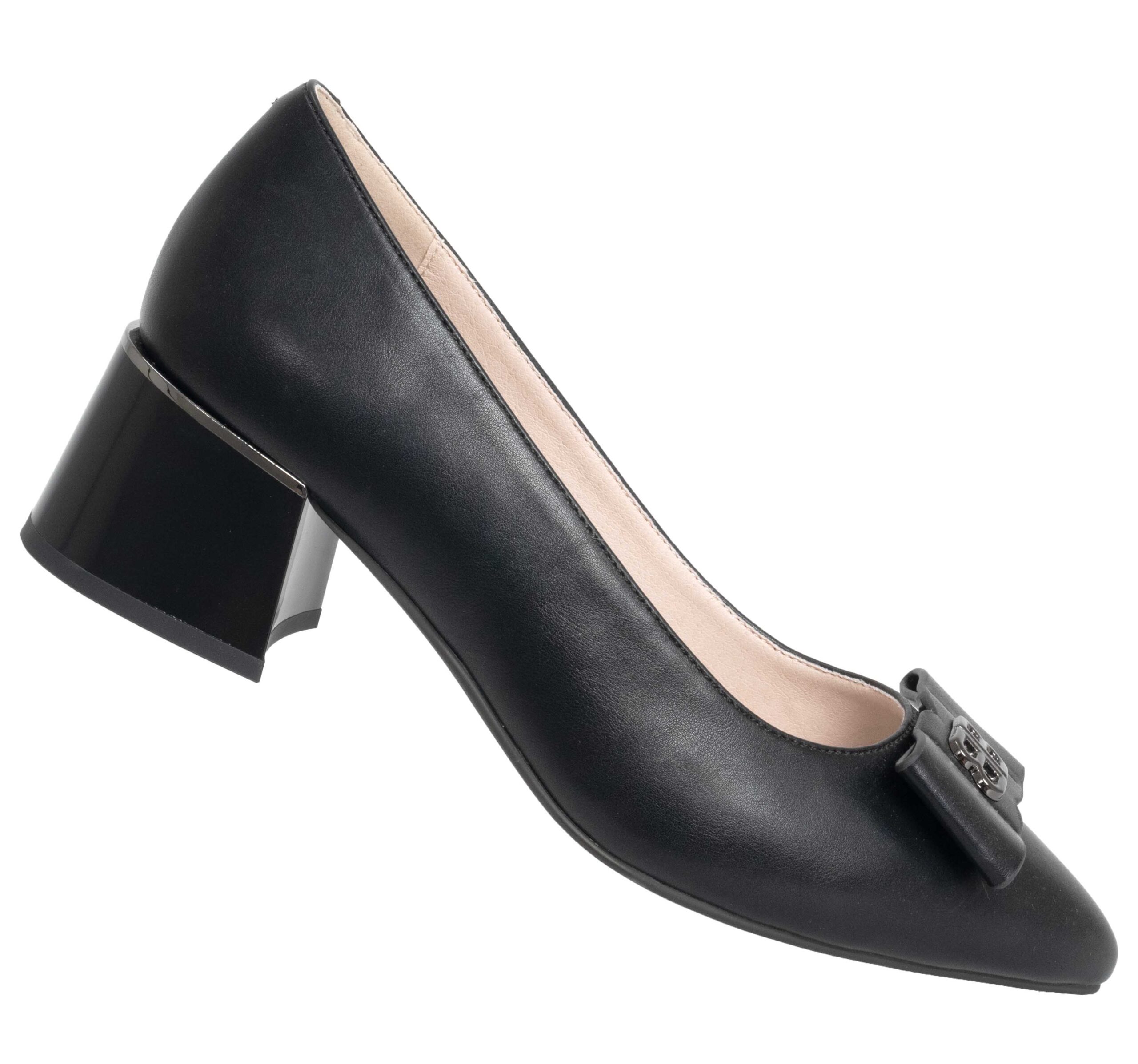 Black pumps for women with microfiber leather