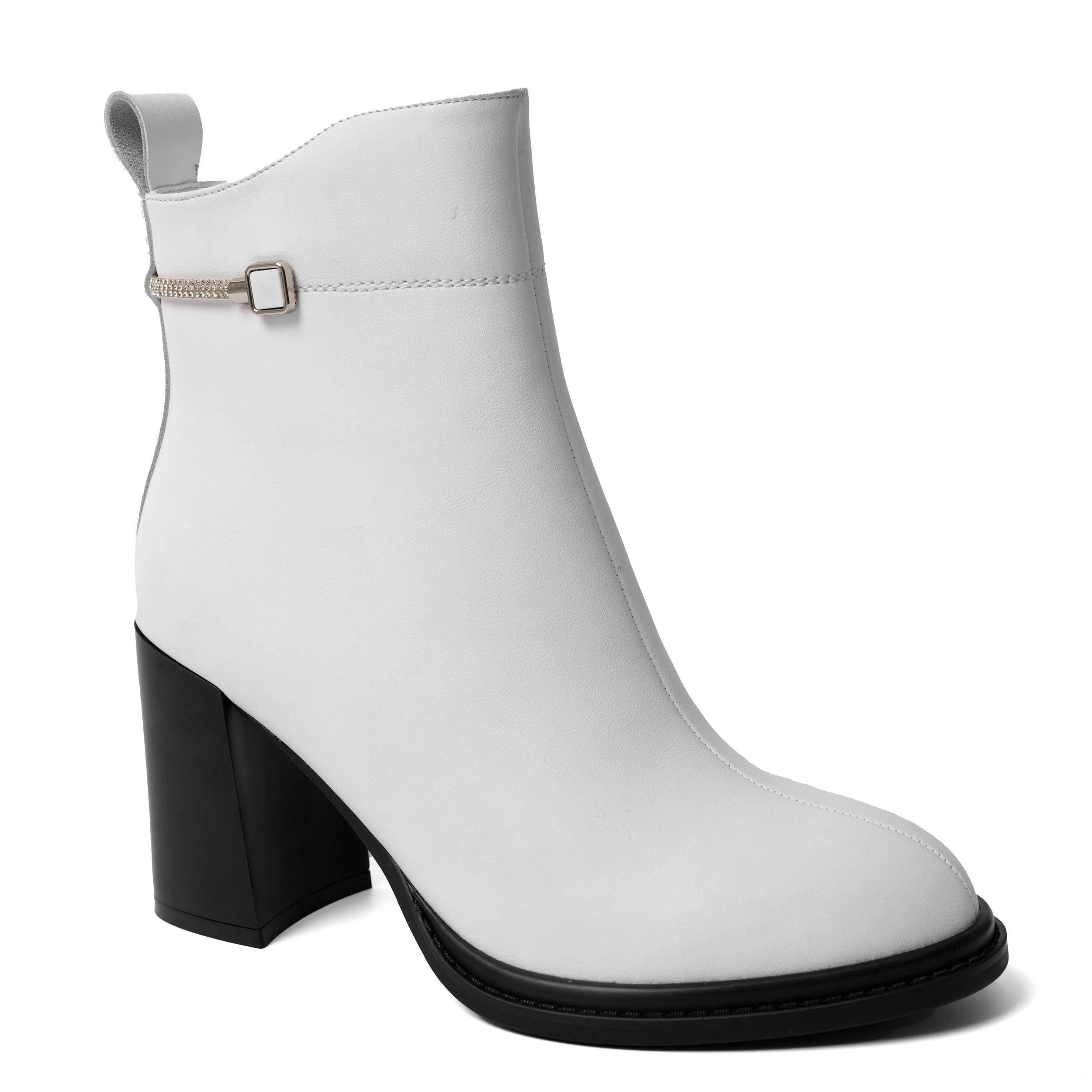 YZY Wholesale White PU Heeled Ankle Boots for women