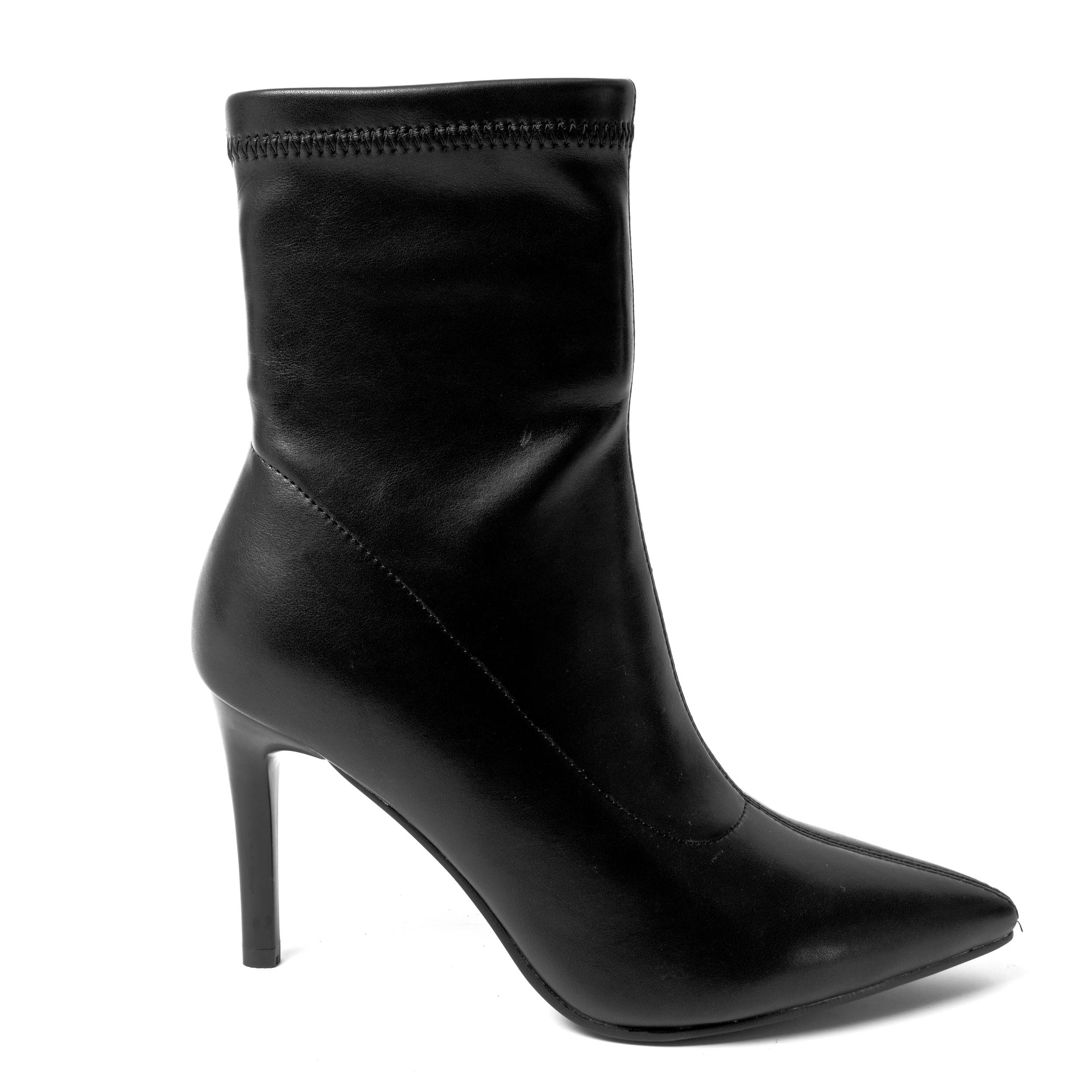 YZY Wholesale Women’s Black Stretch PU Heeled Boots