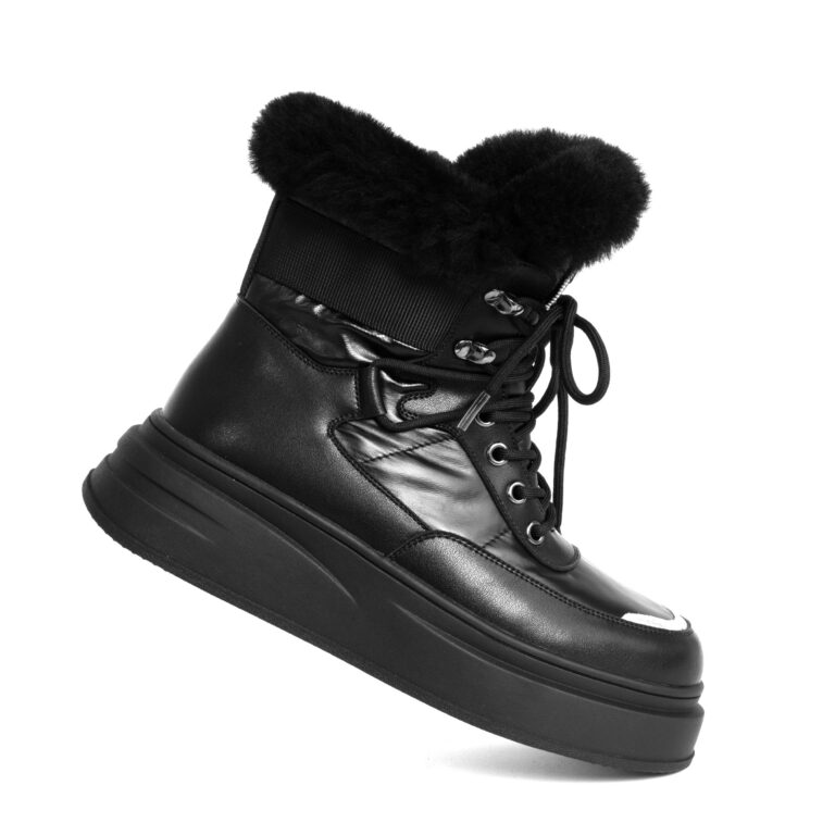 women ankle boots with fur and microfiber leather and down cloth