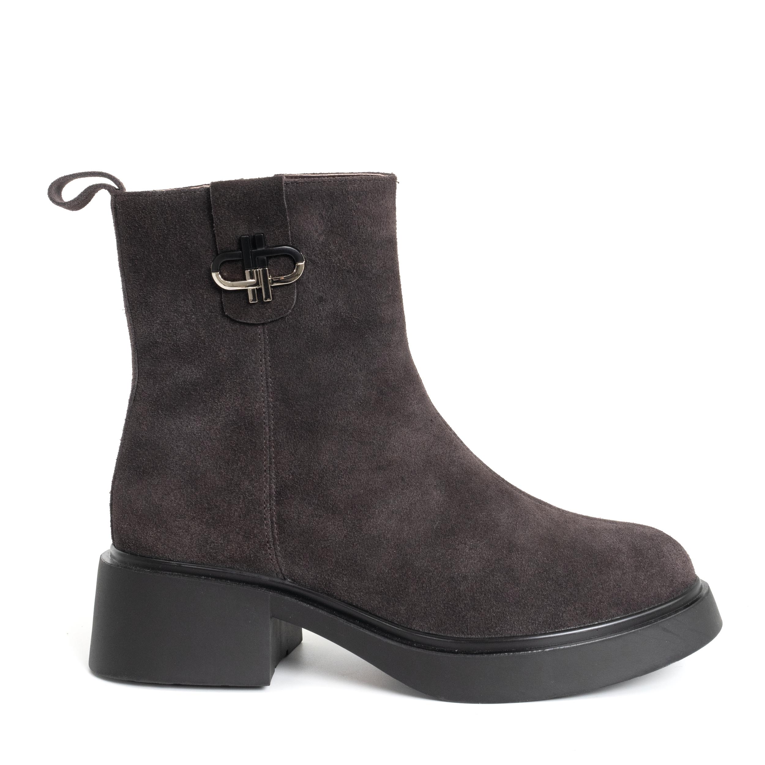 Women ankle boots with brown genuine leather