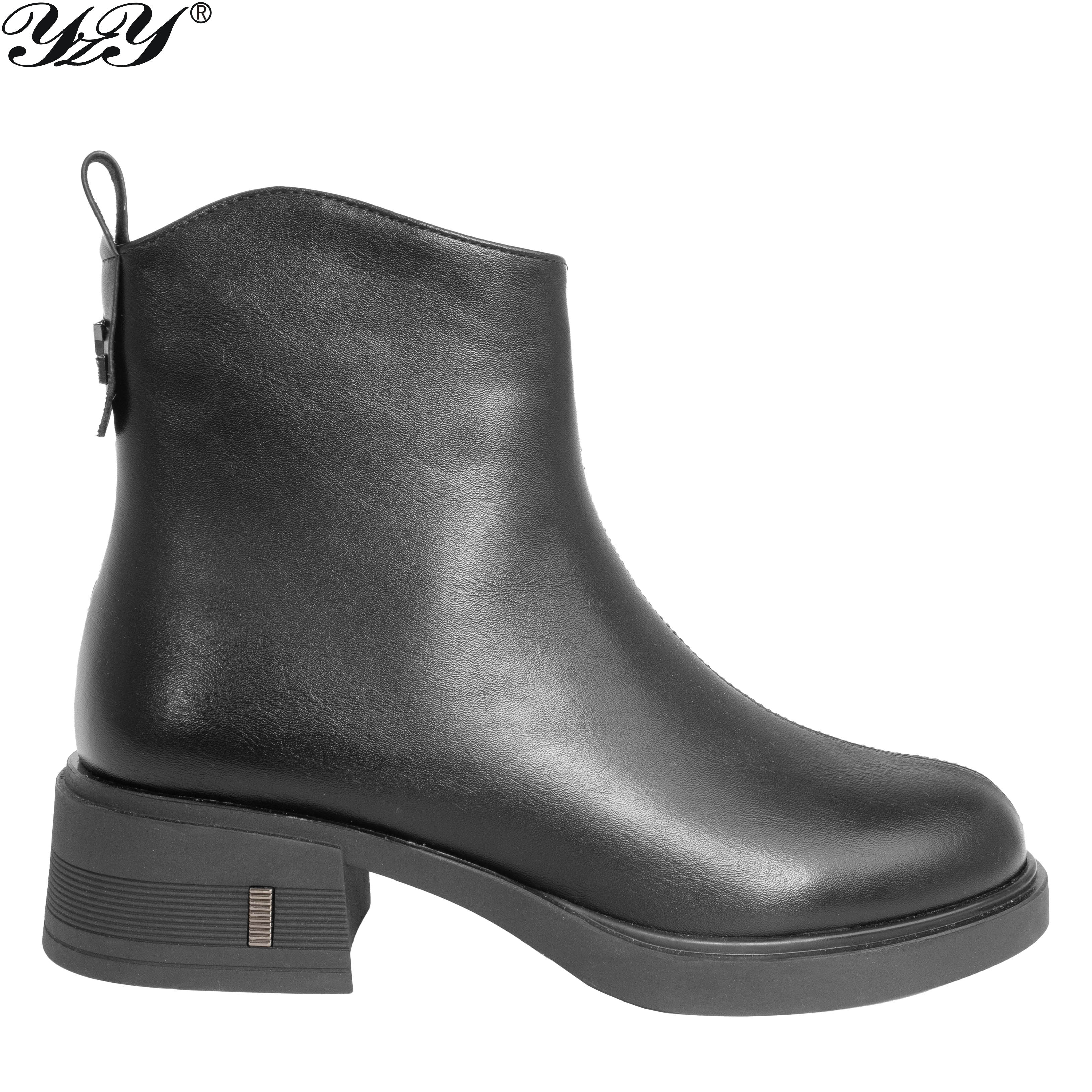 Women work boots with black microfiber leather