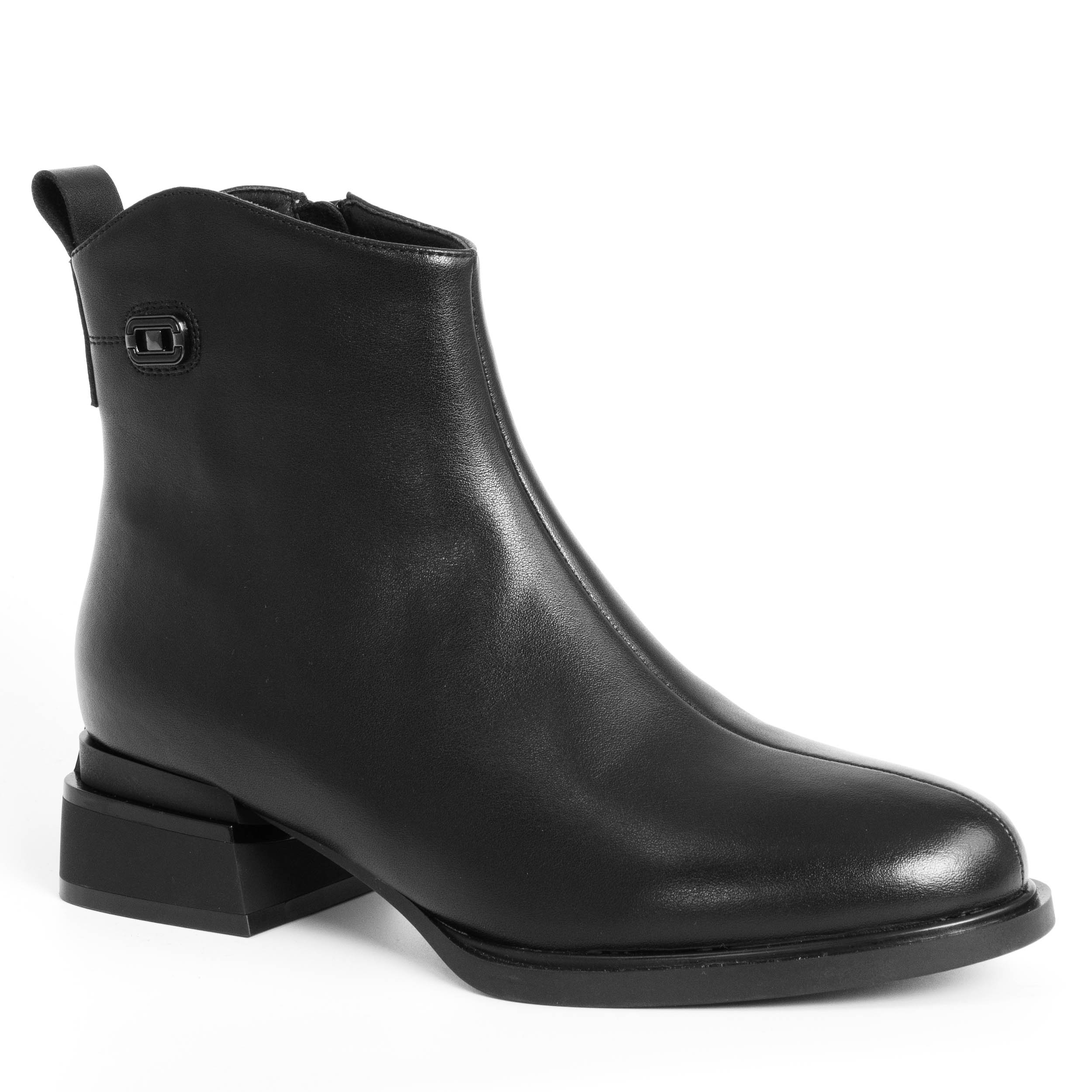 Women black heel boots featuring a sleek and elegant design, perfect for formal and casual occasions