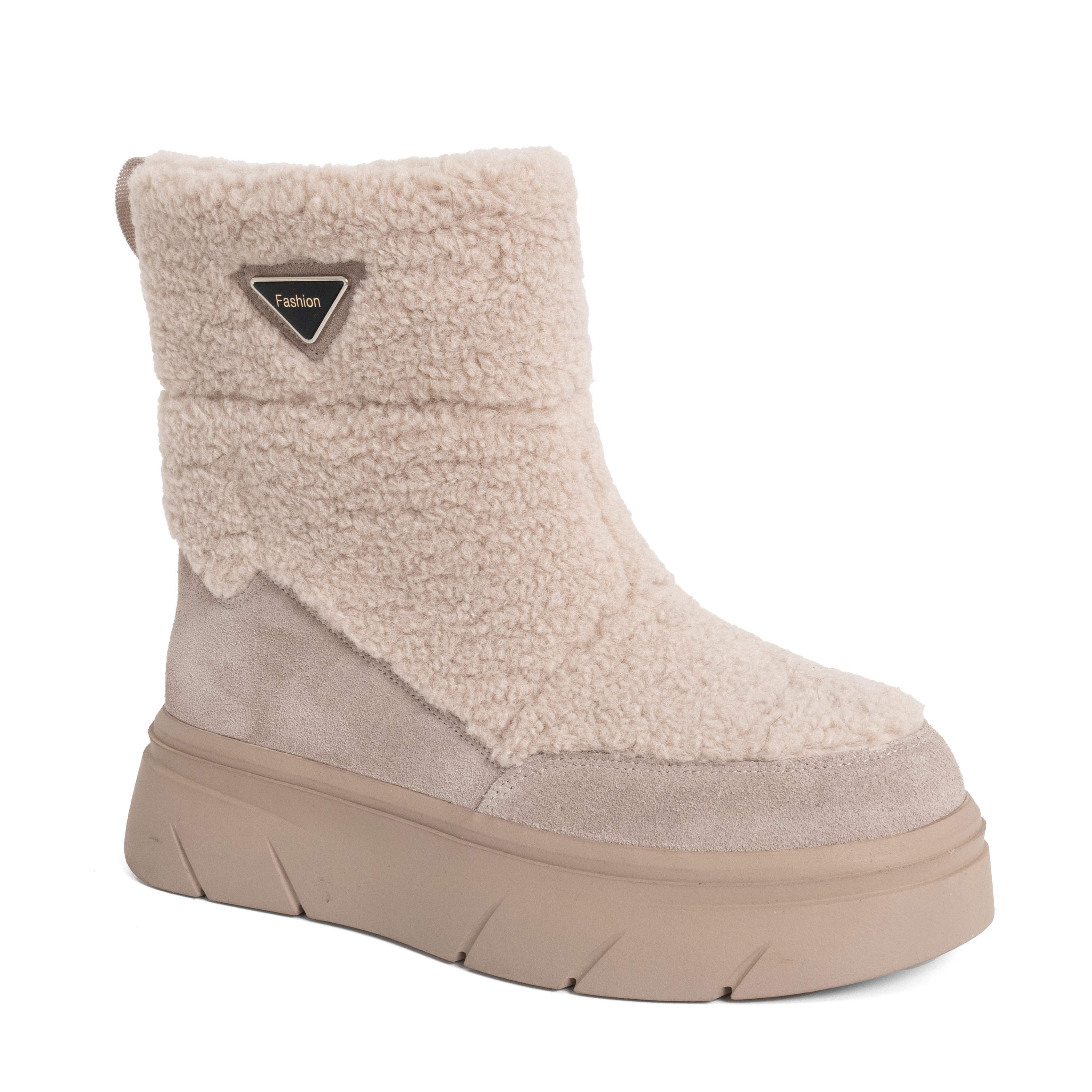 women snow boots with Grey genuine leather and synthetic fur