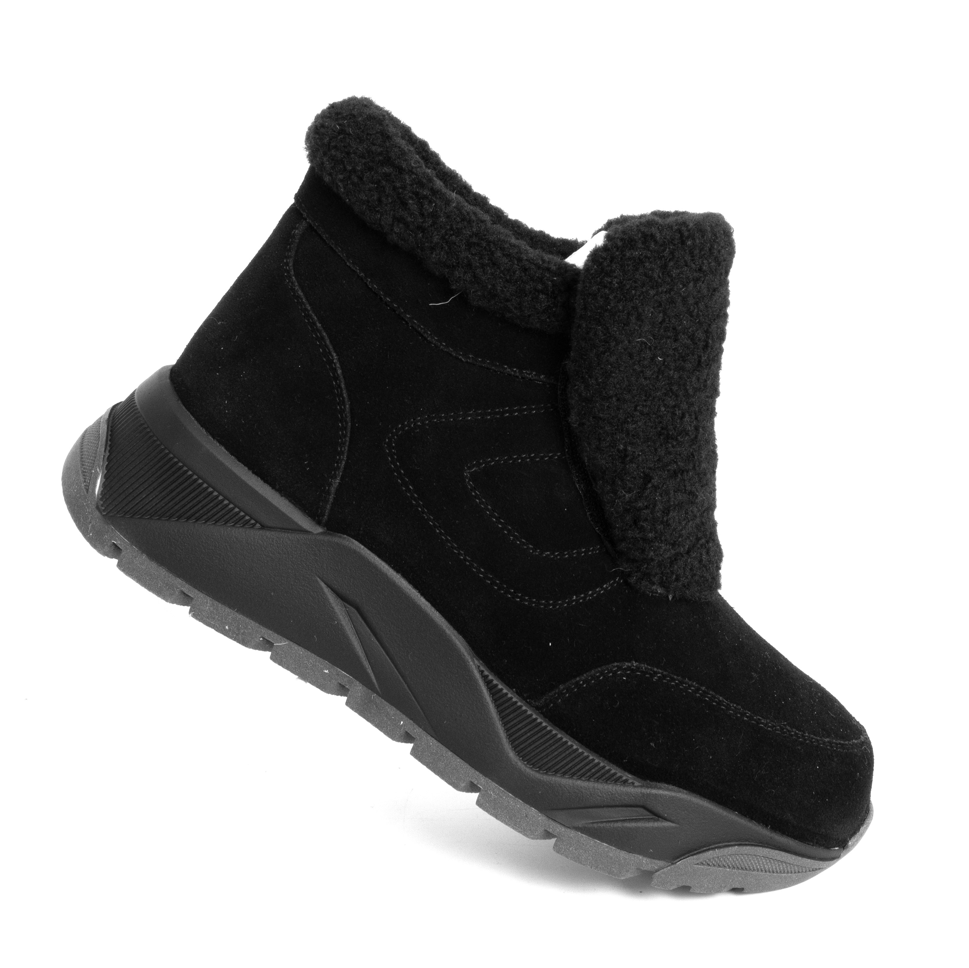 women ankle boots with cow suede and synthetic fur