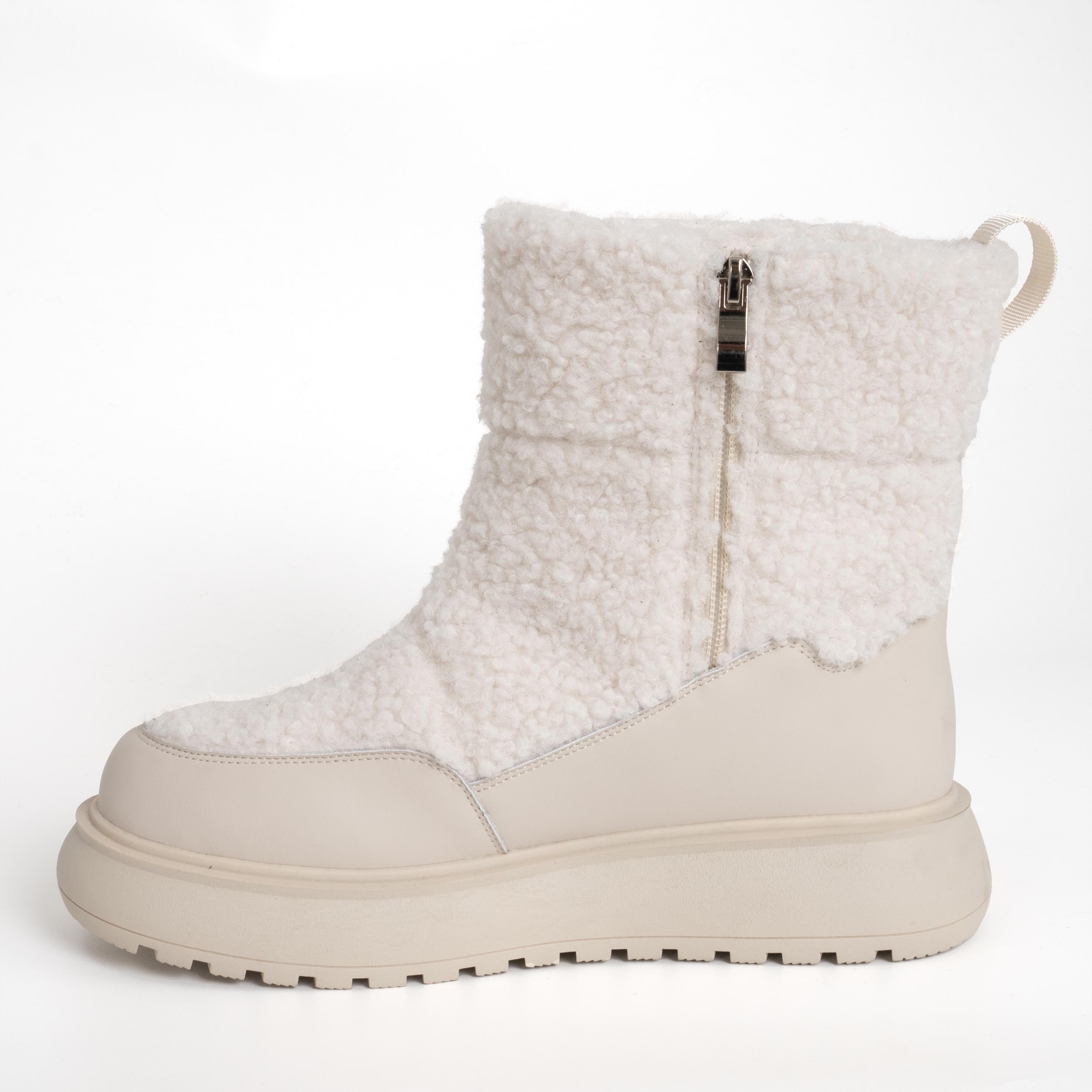 women snow boots with Beige microfiber action leather and synthetic fur