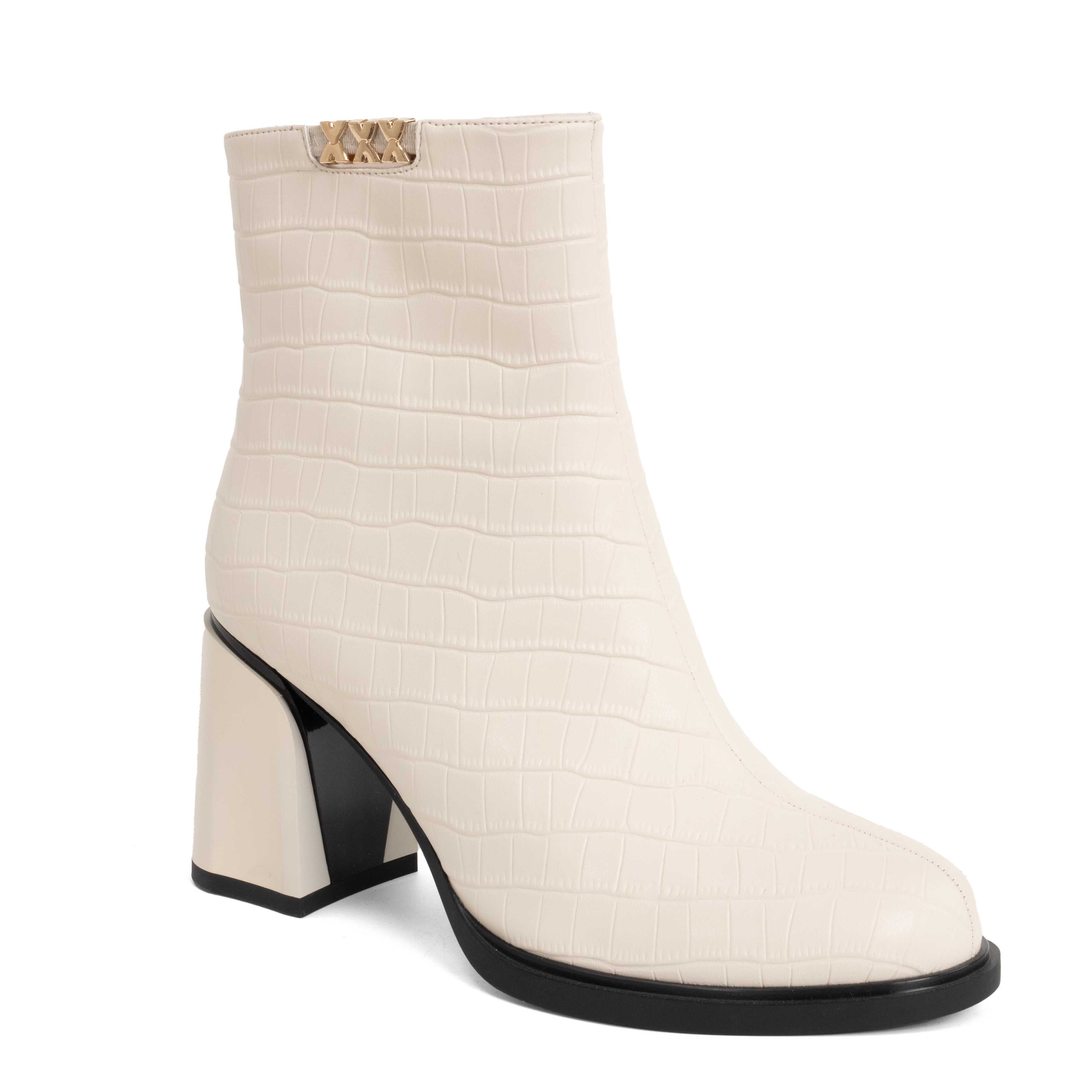 Women Heeled boots with Beige microfiber leather