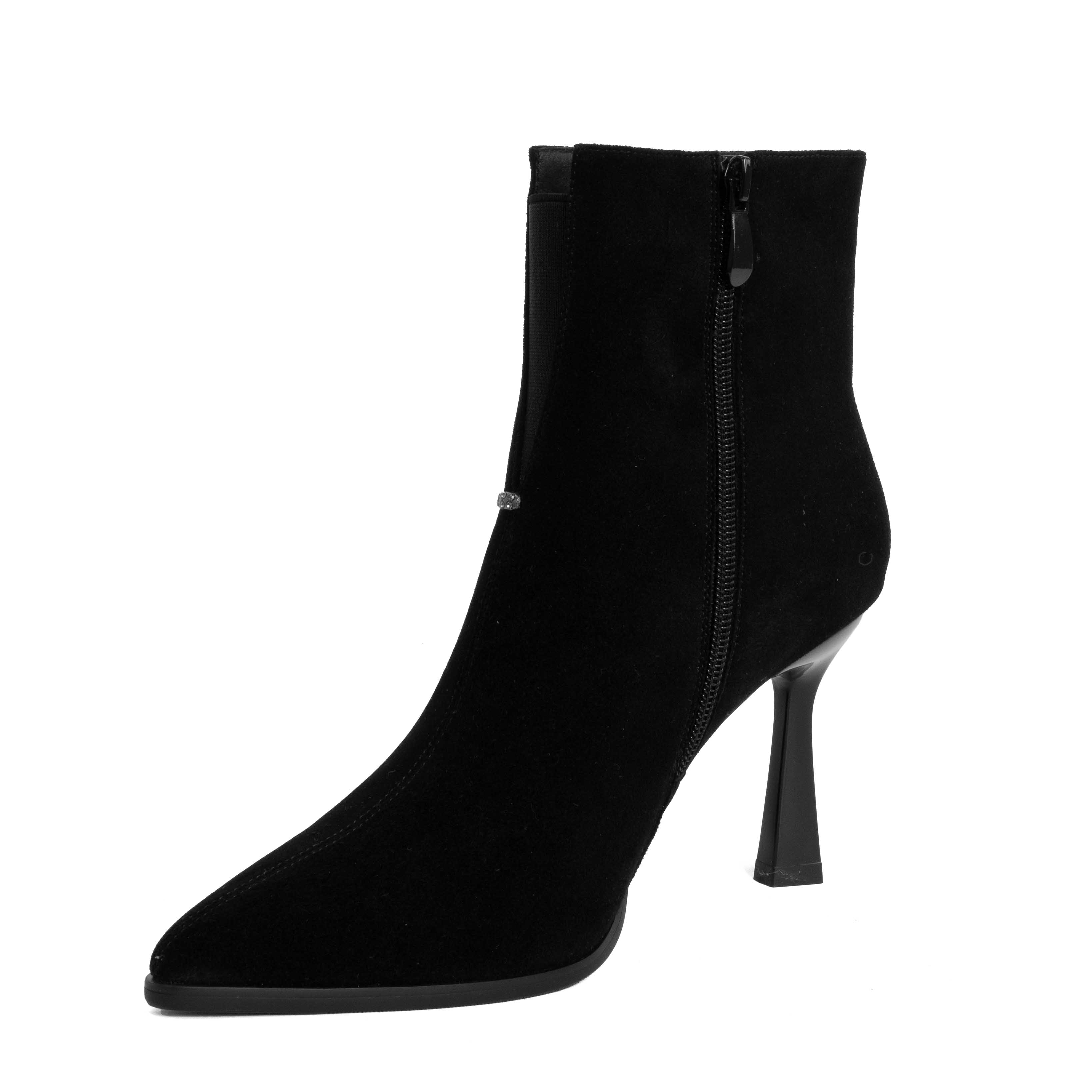 NEW Women Heeled boots with Black cashmere leather and Thin heel