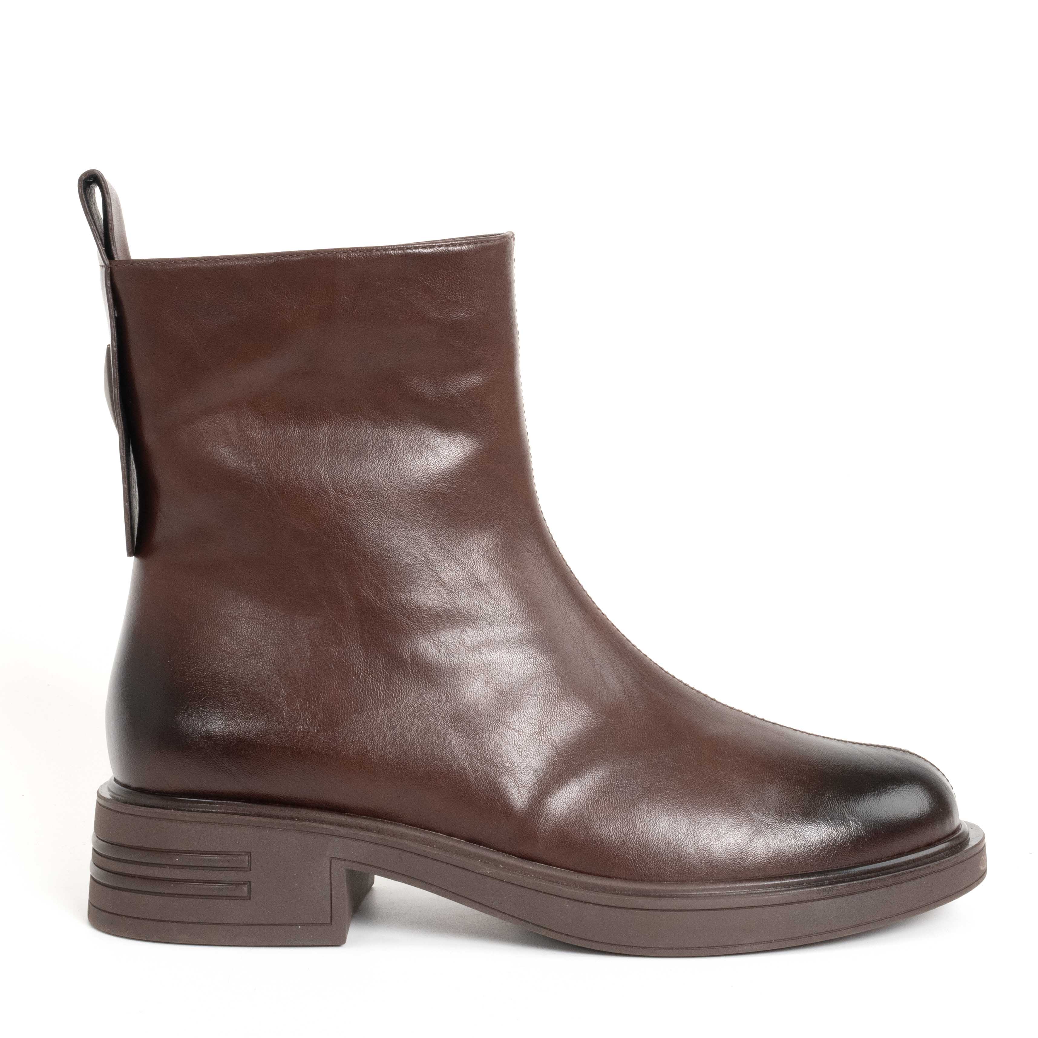 HOT SALES Women Work boots with Slip on and Brown Microfiber leather