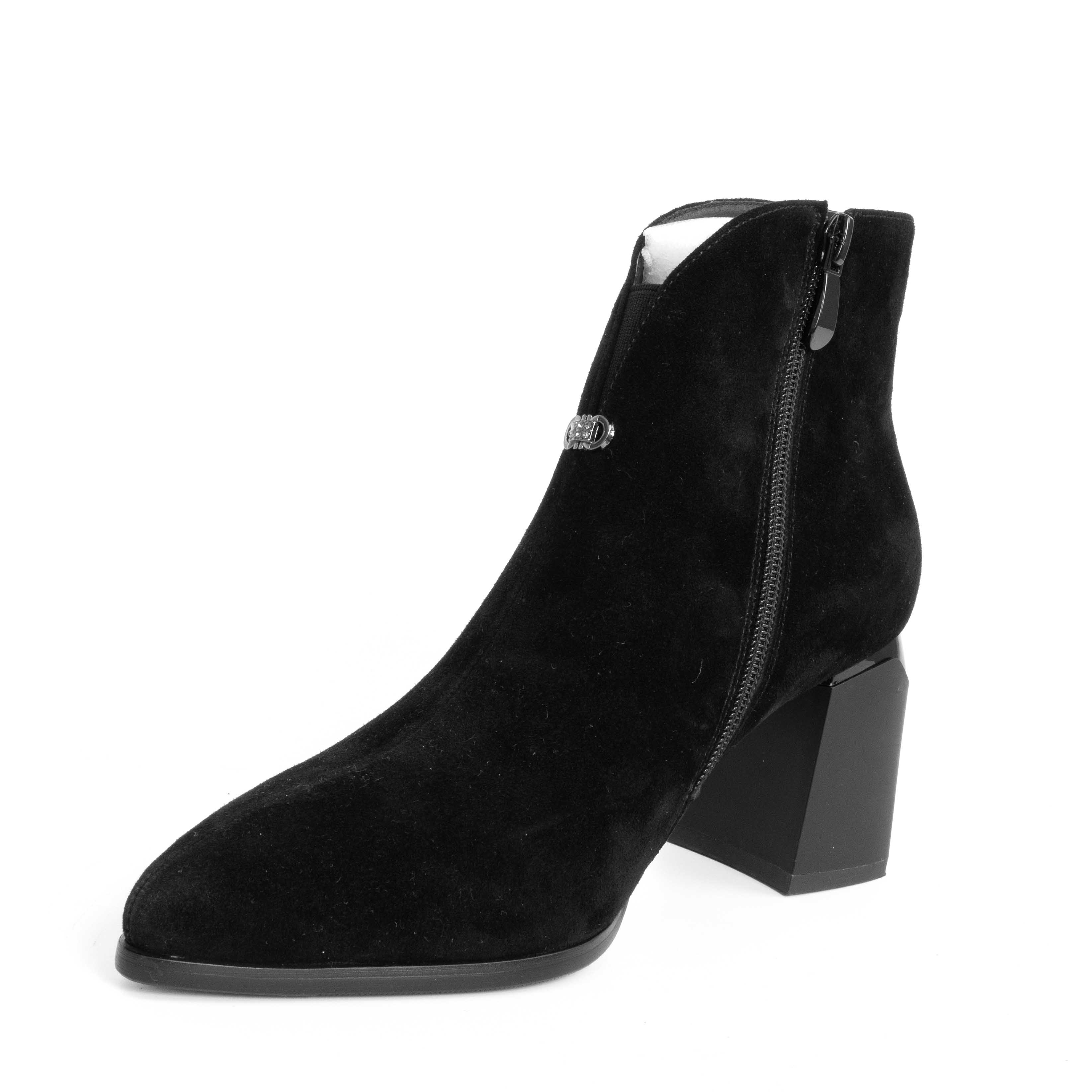 Stylish Women heeled boots with Black Cashmere leather