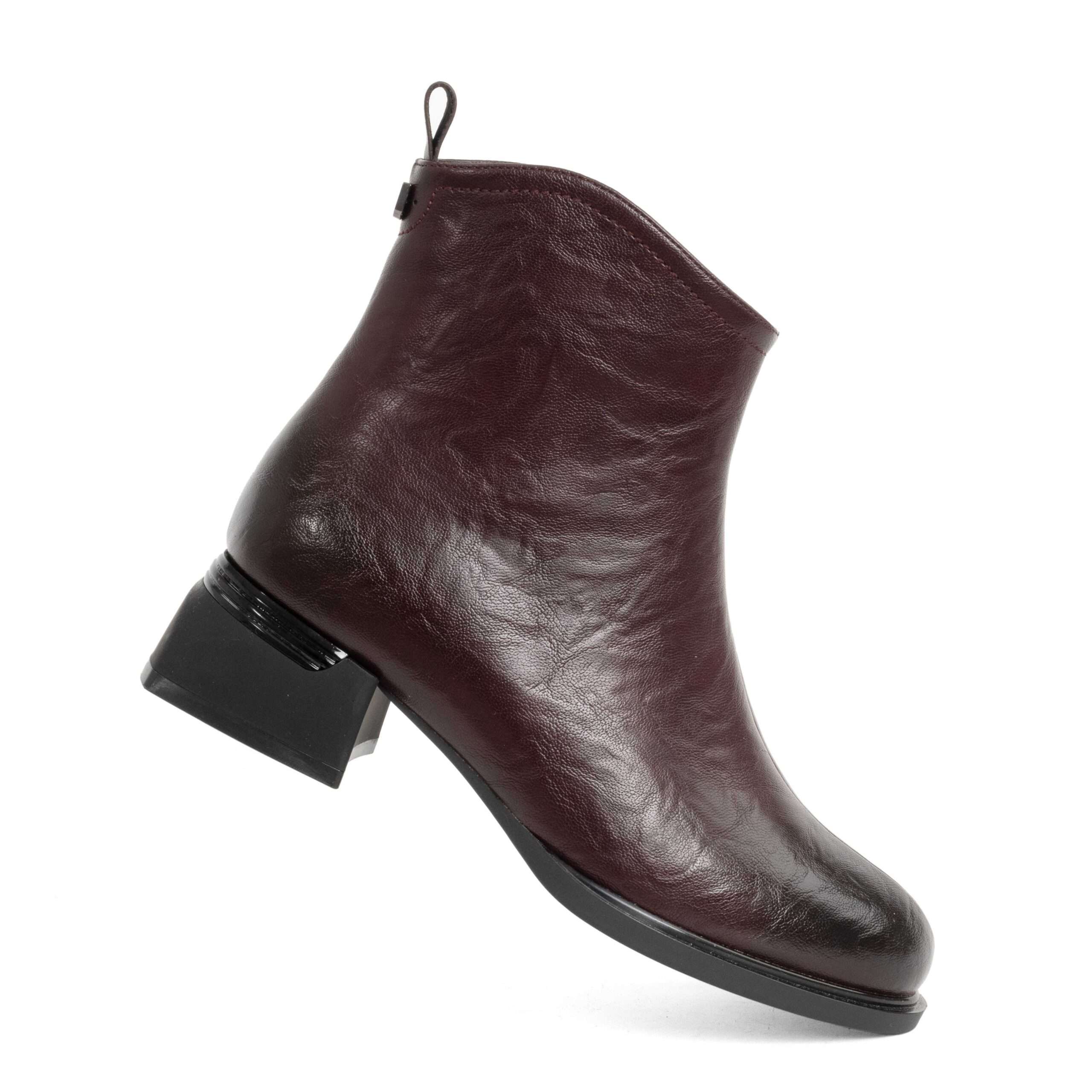 Women Heeled boots with Burgundy microfiber leather