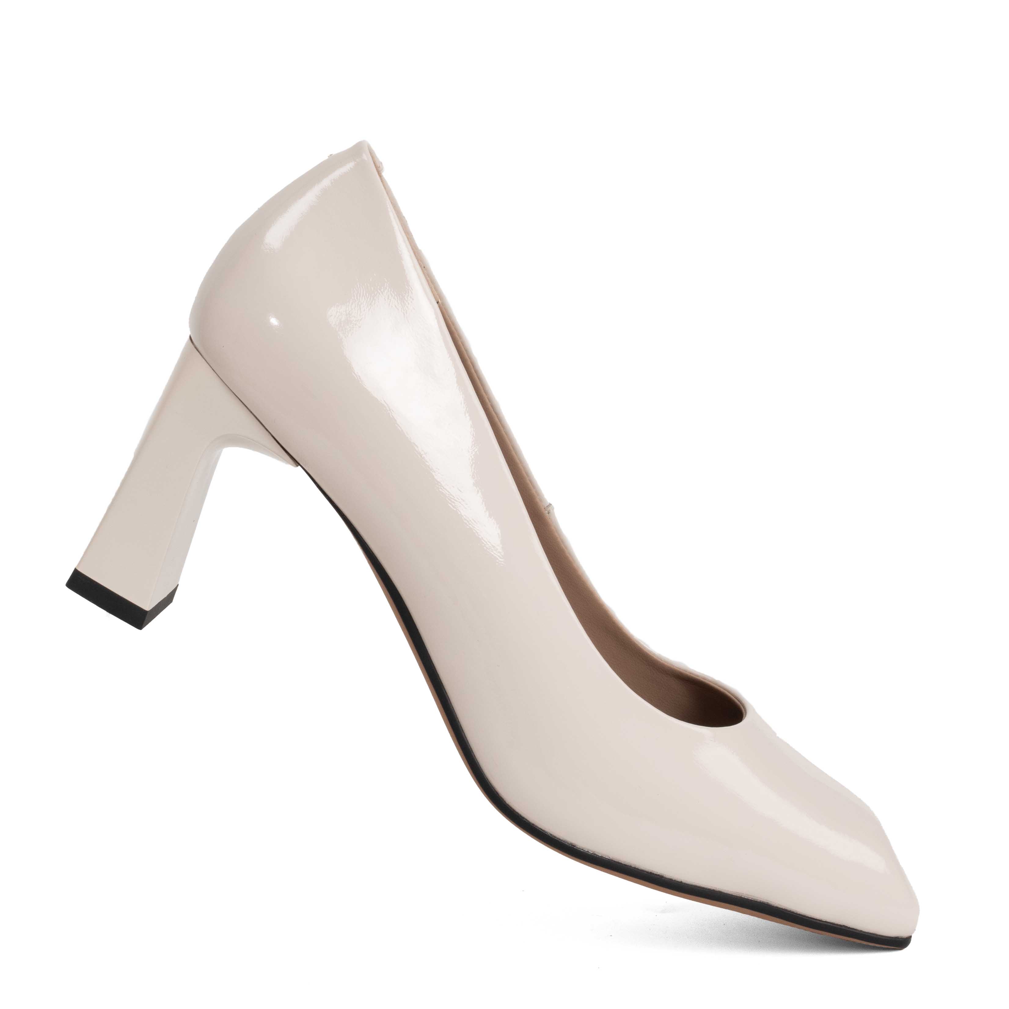 NEW Women high heel pumps with beige patent leather