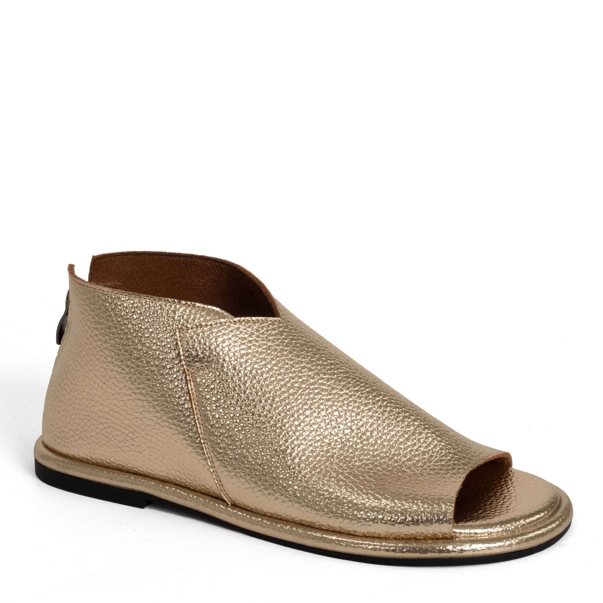 women sandals with lichee patent microfiber leather