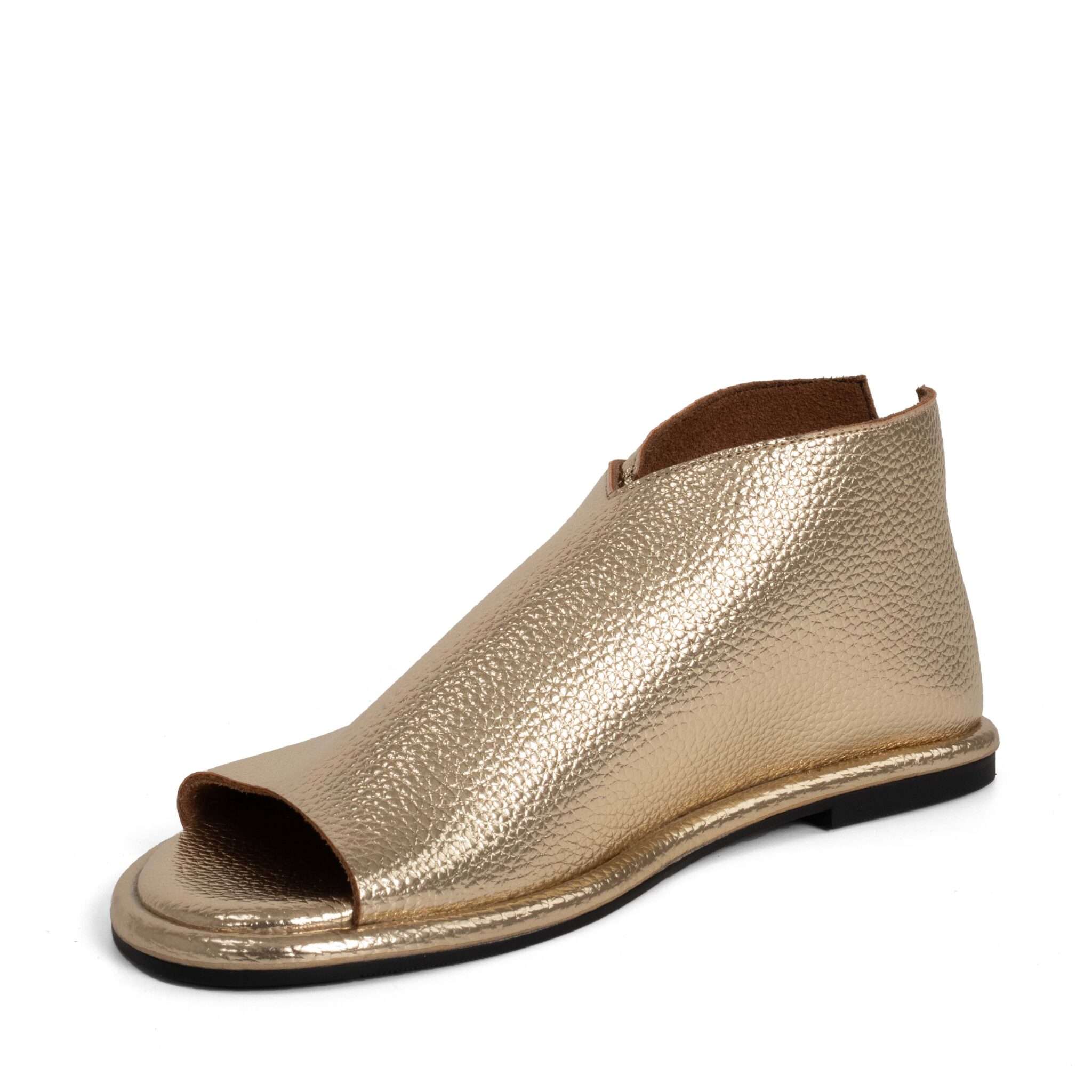 women sandals with lichee patent microfiber leather