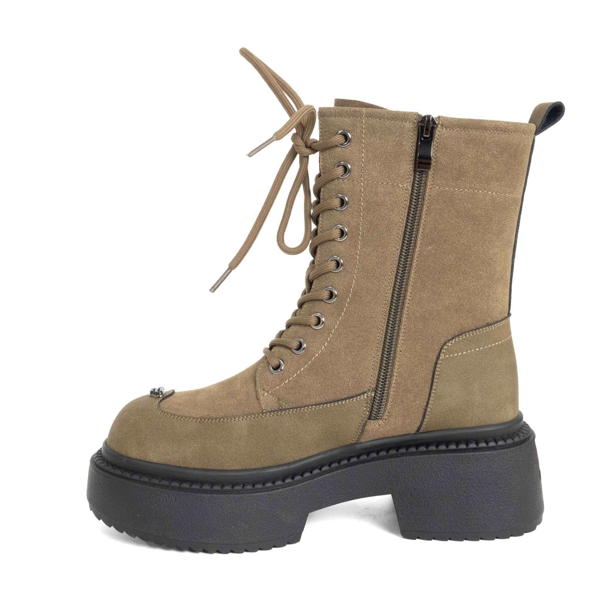 NEW Women work boots with Apricot cow suede